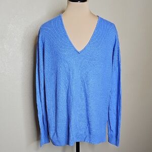 Lord & Taylor Periwinkle Blue V-Neck Waffle Knit Sweater‎ Medium